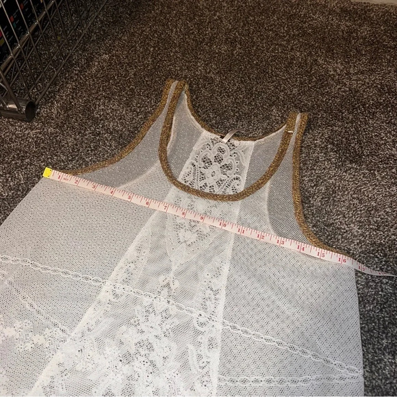 Free people Vintage Lace Tank Top with tweed style outline Size Medium ❤️ - Picture 7 of 8